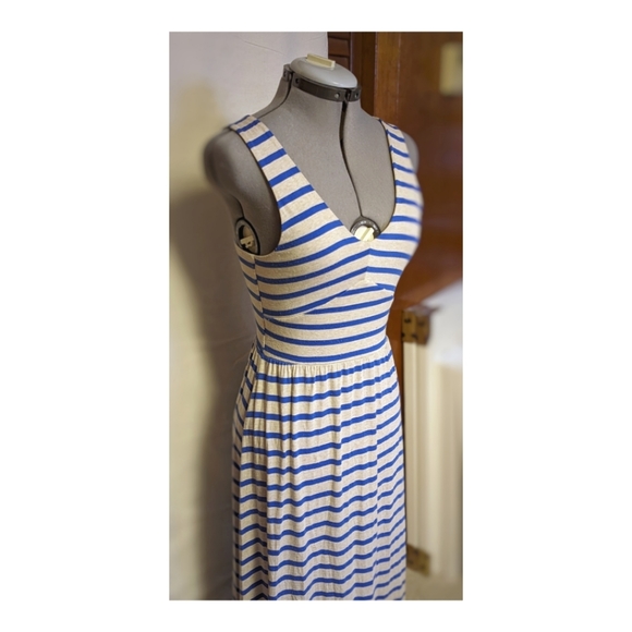 Anthropologie maxi dress - Picture 3 of 3